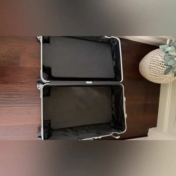 Rimowa Original Trunk Silver Checked Luggage - Picture 12 of 12